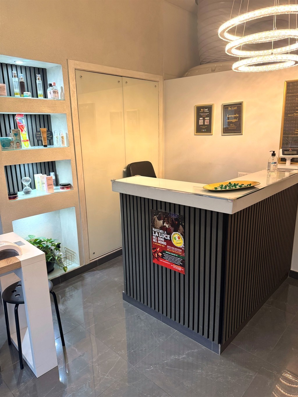 SESTO SAN GIOVANNI NEGOZIO PER CENTRO ESTETICO E SOLARIUM